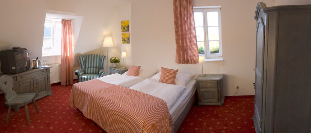 Landgasthof Und Hotel Weisser Lowe Eckental Dış mekan fotoğraf