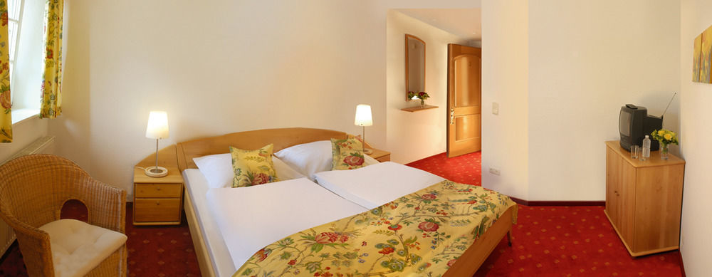 Landgasthof Und Hotel Weisser Lowe Eckental Dış mekan fotoğraf
